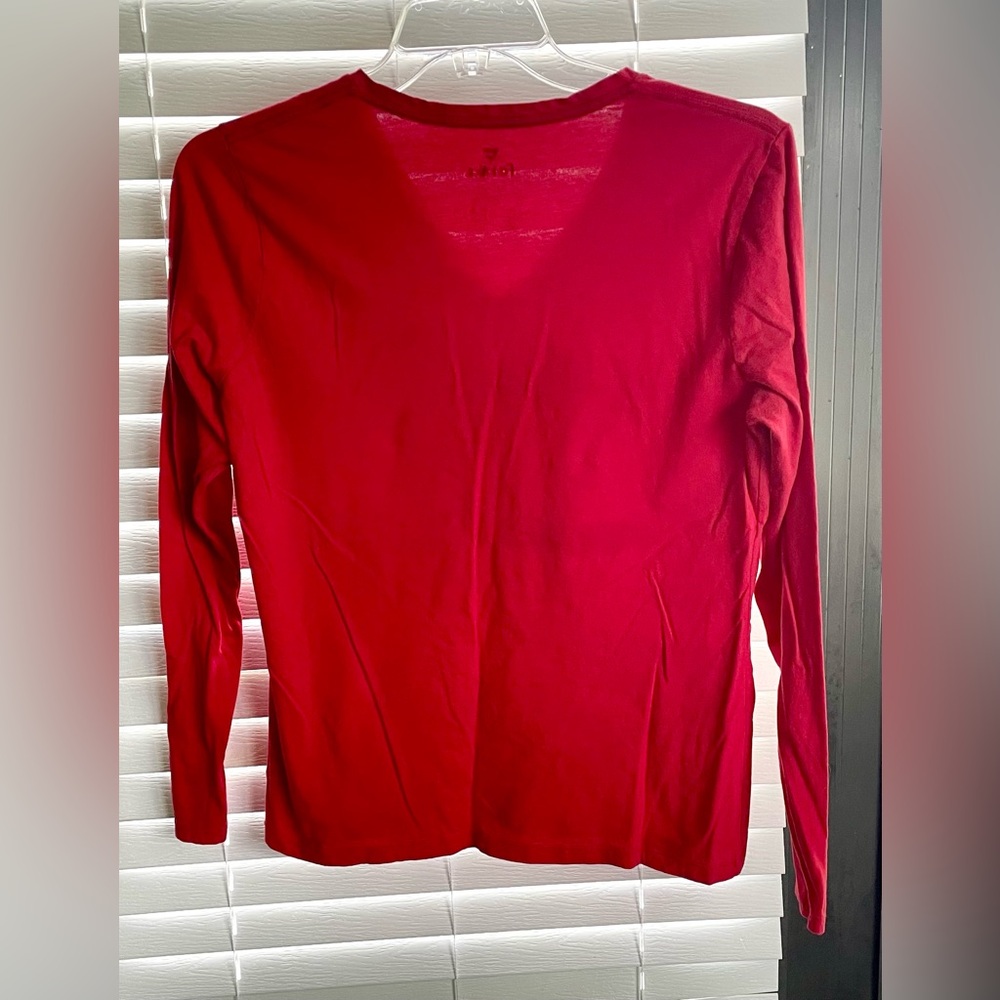 *EUC* NFL Tampa Bay Buccaneers V-Neck T-Shirt - Women's Size XL - Long-Sleeve - Picture 2 of 5
